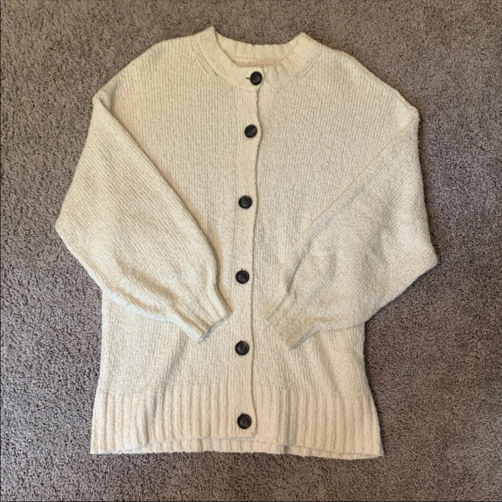 American Eagle Cardigan